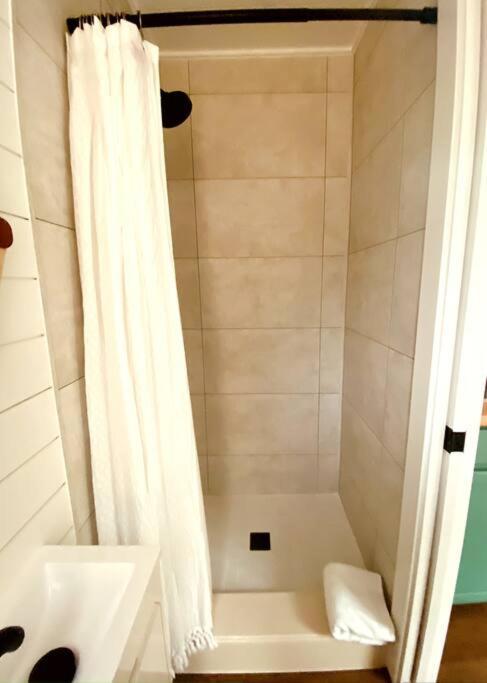 Entirely Private Tiny Home - 1 Mile To Uf Gainesville Extérieur photo